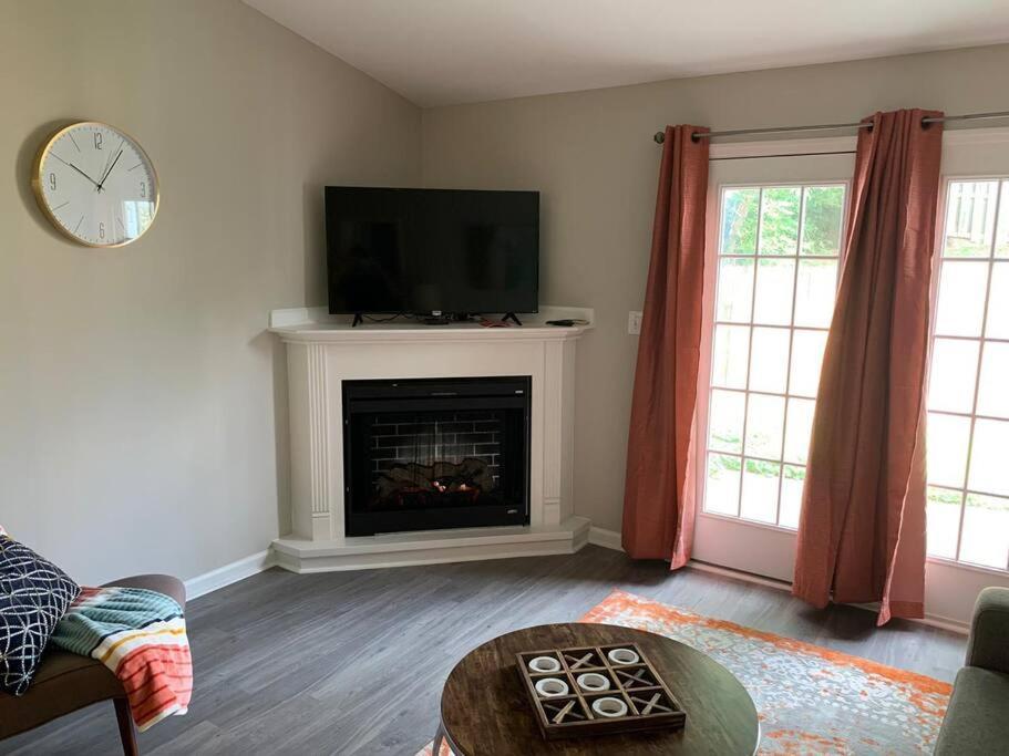 Comfy, Stylish Townhome Near I-20! Огъста Екстериор снимка